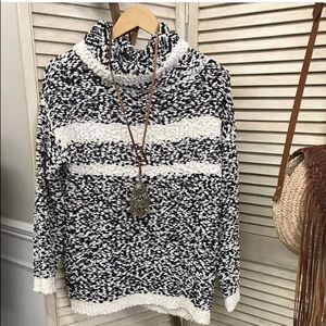 Turtleneck sweater size medium white and black